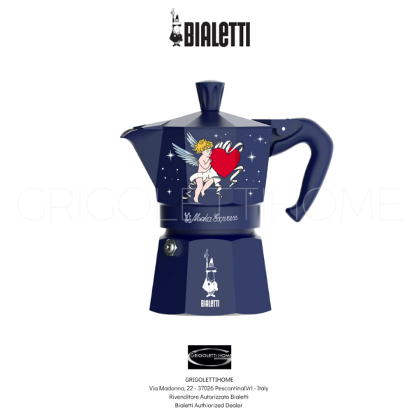 Moka Express Blu cupido 3 tazze - Cielo Stellato - Bialetti - GrigoelttiHome-Rivenditore (1) Moka-Express-Blu-cupido-3-tazze-Cielo-Stellato-Bialetti-GrigoelttiHome-Rivenditore